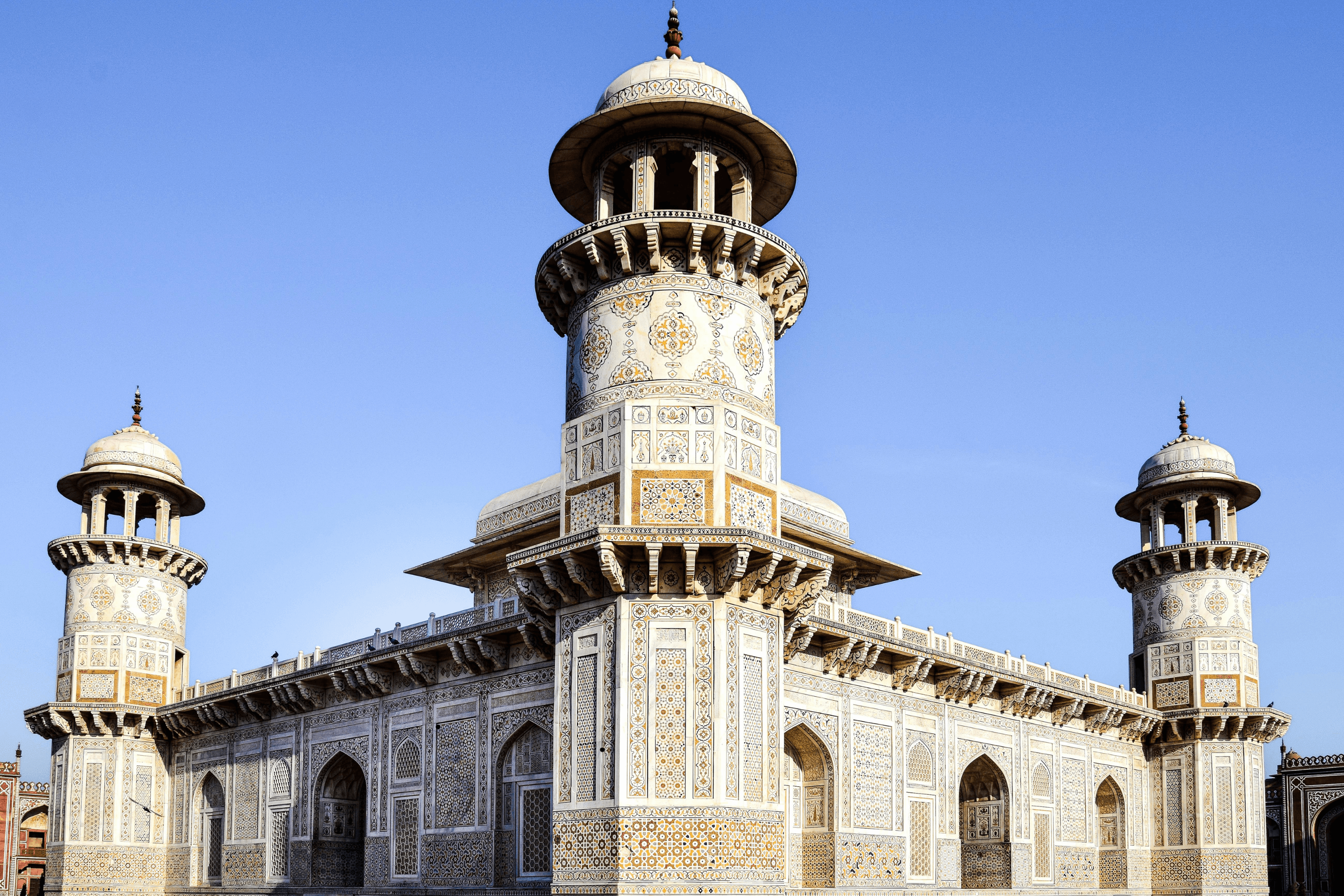 Golden Triangle Tour with Khajuraho and Varanasi - Luxury Tours India - Image 1